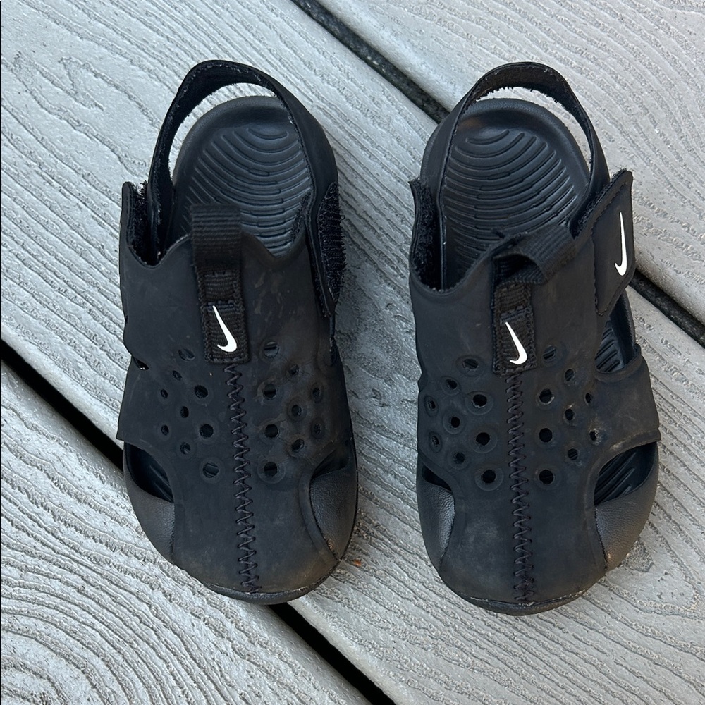 Nike Black Sandals